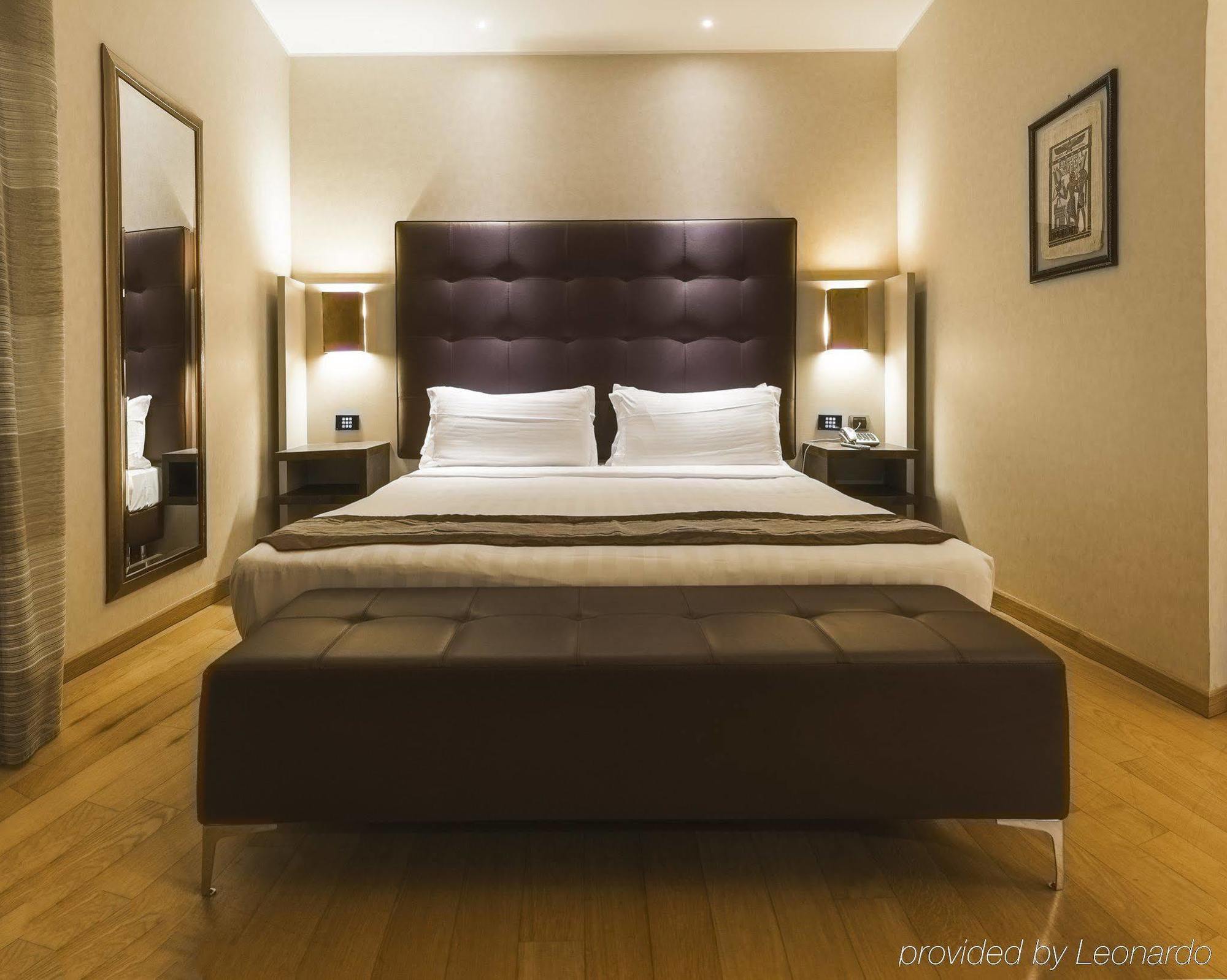 Rome Airport Hotel Fiumicino Bagian luar foto
